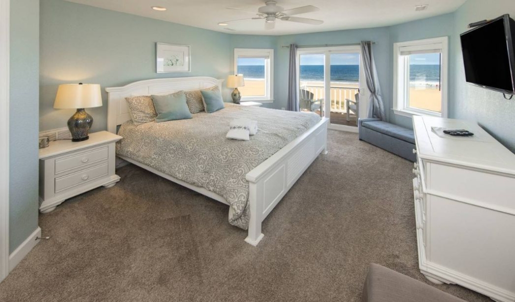 The Count Your Blessings Aesthetic bedrooms with room additions and overlooking view of the sea