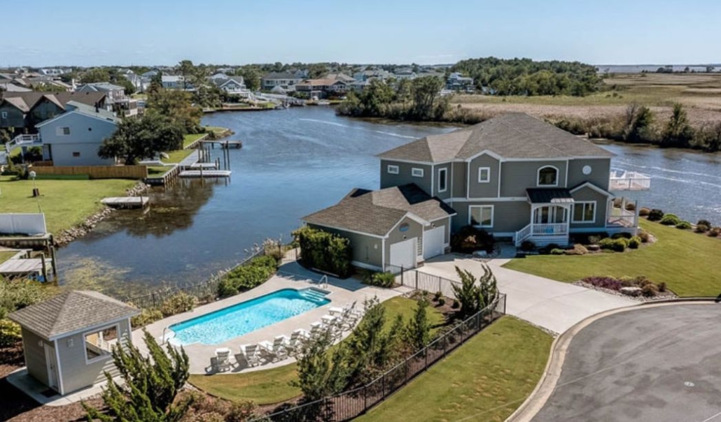 A newly custom home with large front yard and outdoor swimming pool in Virginia Beach built by RBC Homes